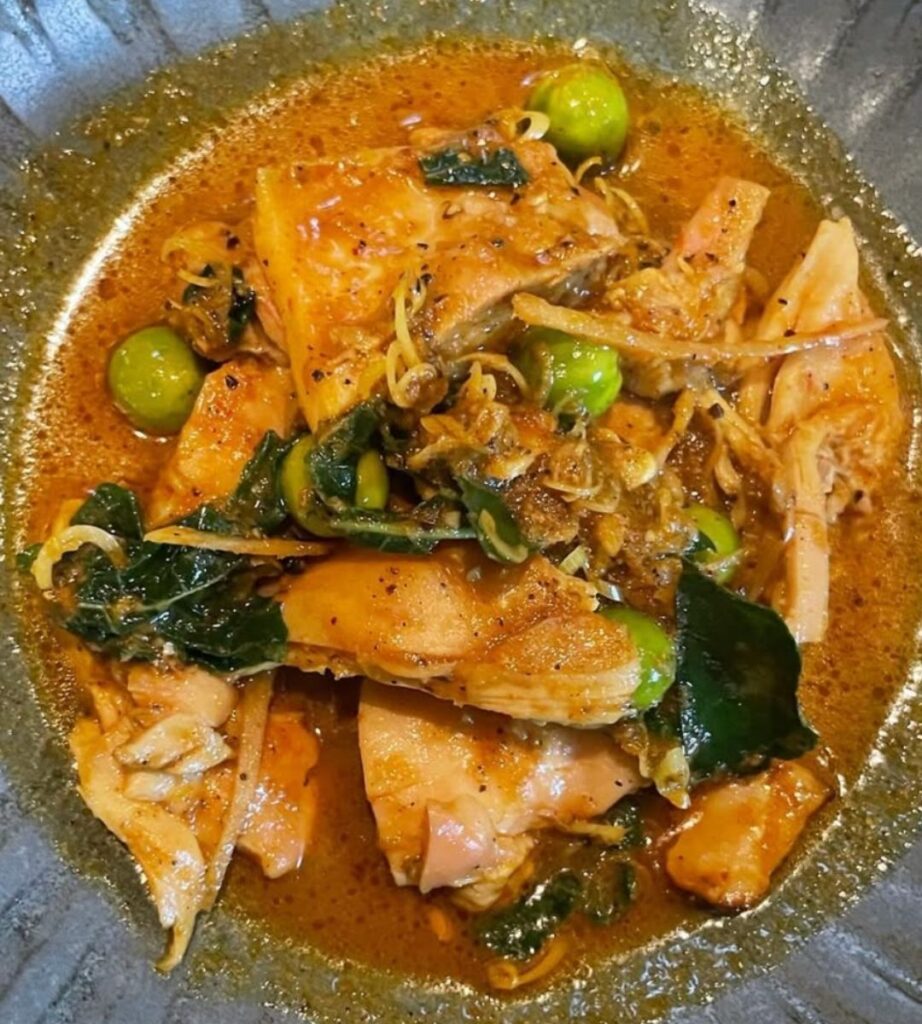 Kolae London Bridge dish