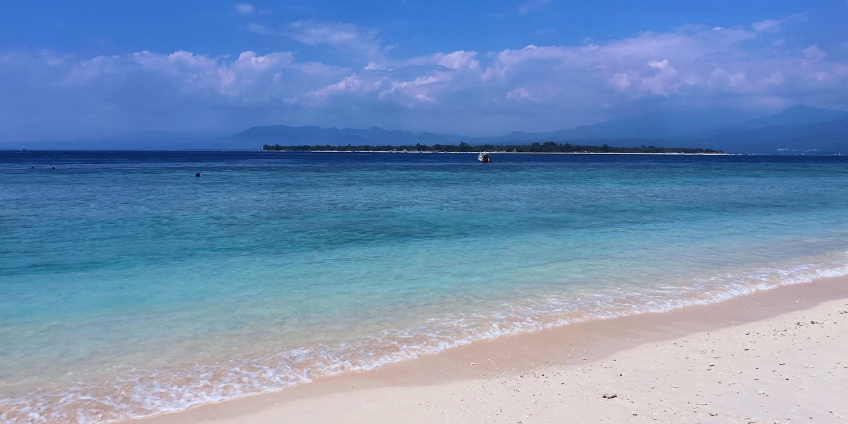 White Sands And Turquoise Waters On Gili Air