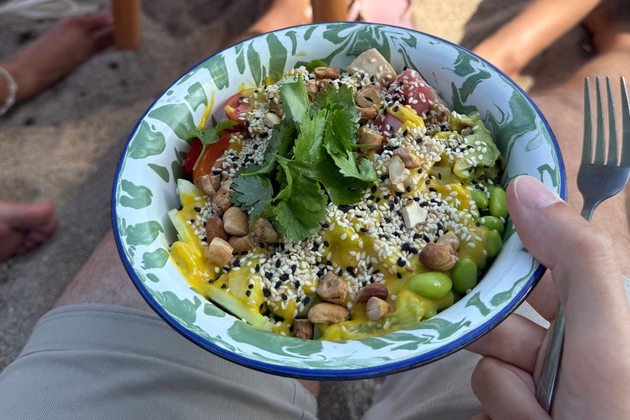 poke bowl on north gili air