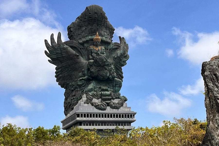 Garuda Wisnu Kencana statue The World's 4th Tallest Statue