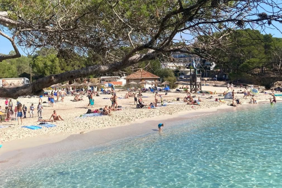 Cala Mondrago